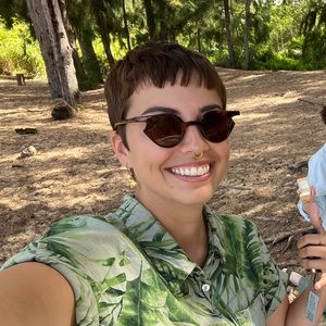 Meet your Posher, Taylor